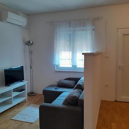 Apartma Pika 2 Нова Гориця Екстер'єр фото